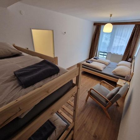 Ostello Dom Horskej Sluzby Terchová Esterno foto